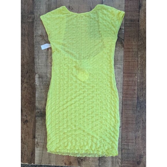 Find Me Now Second Skin Ross Yellow Bodycon Mini Dress Backless Textured NEW Med - Picture 4 of 7